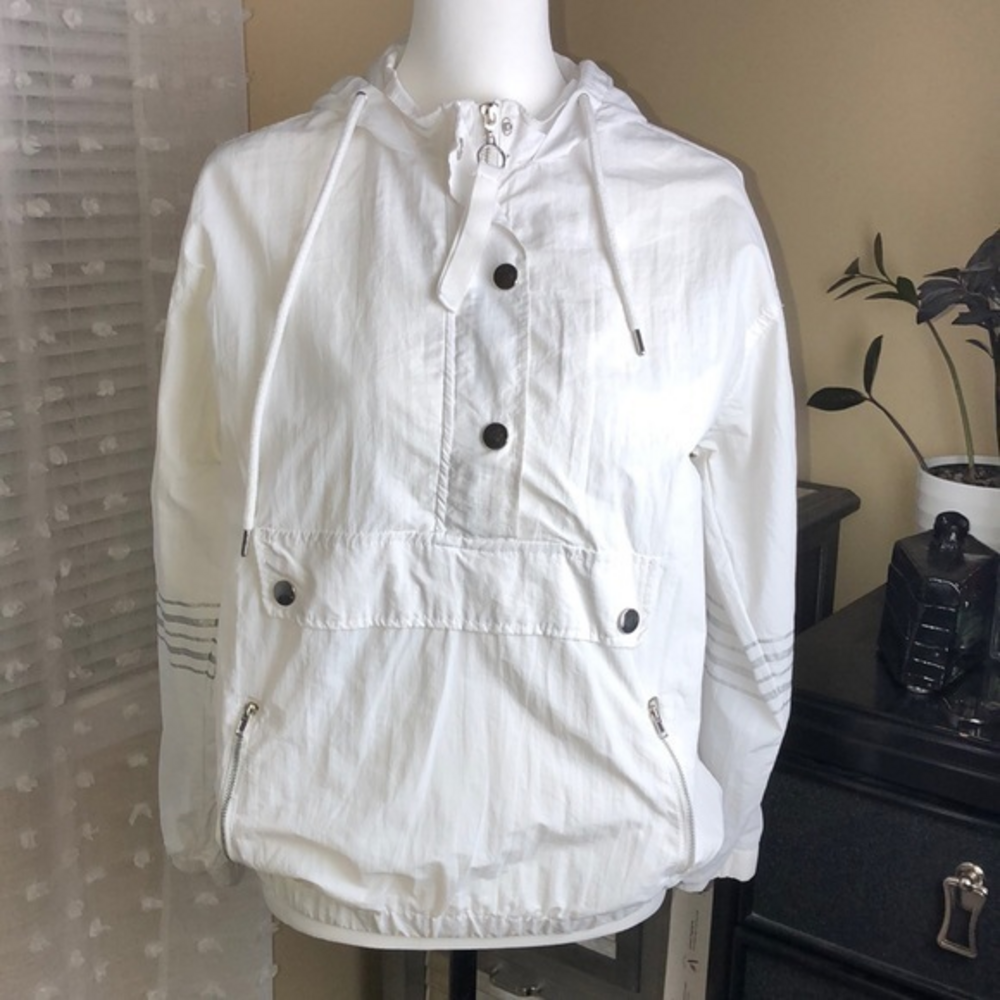 Ashley by 26 International White and Silver Pullover Hooded Windbreaker‎